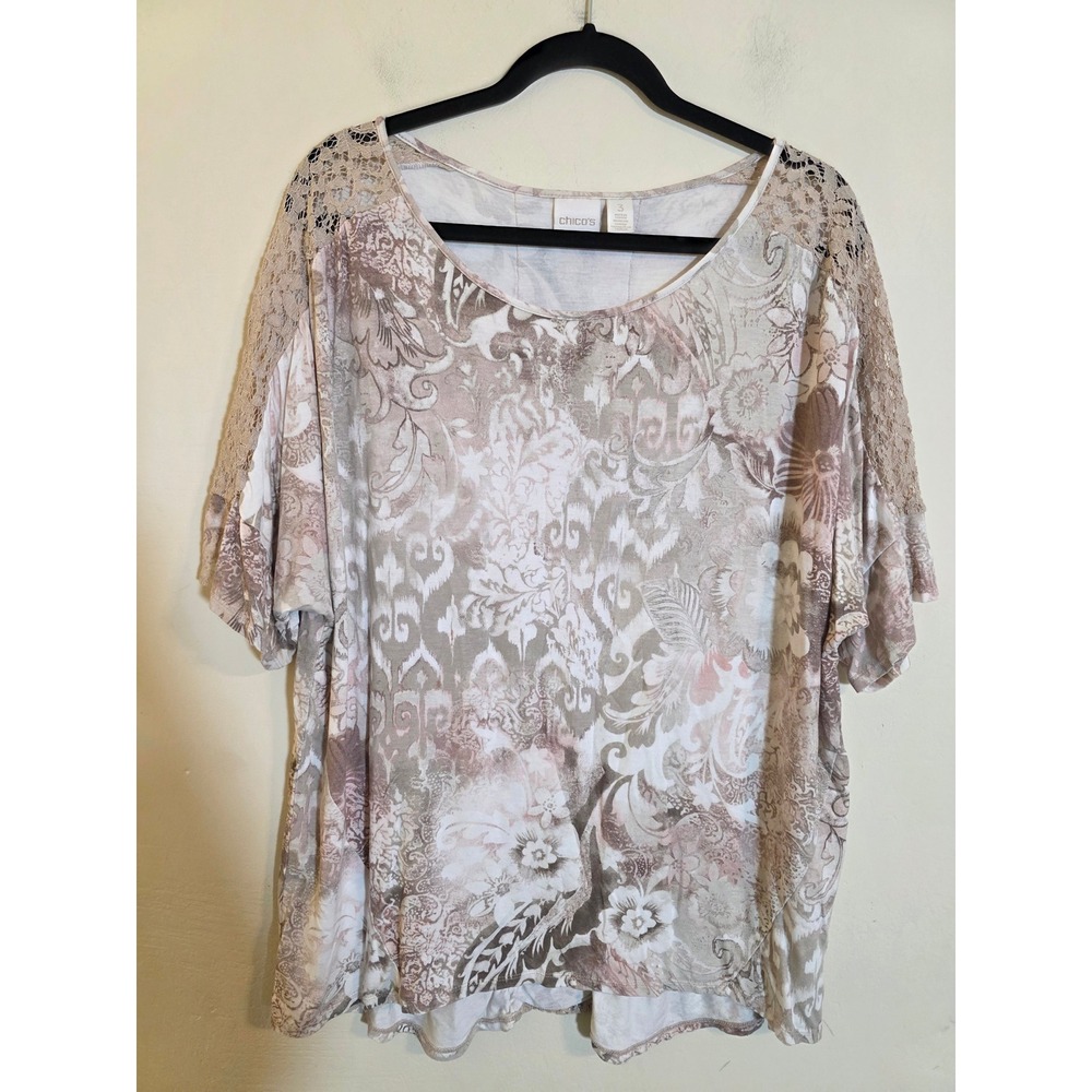 Chico's Floral Paisley Lace Trim Top Size 3(XL) Neutral Damask Scoop Neck Rayon